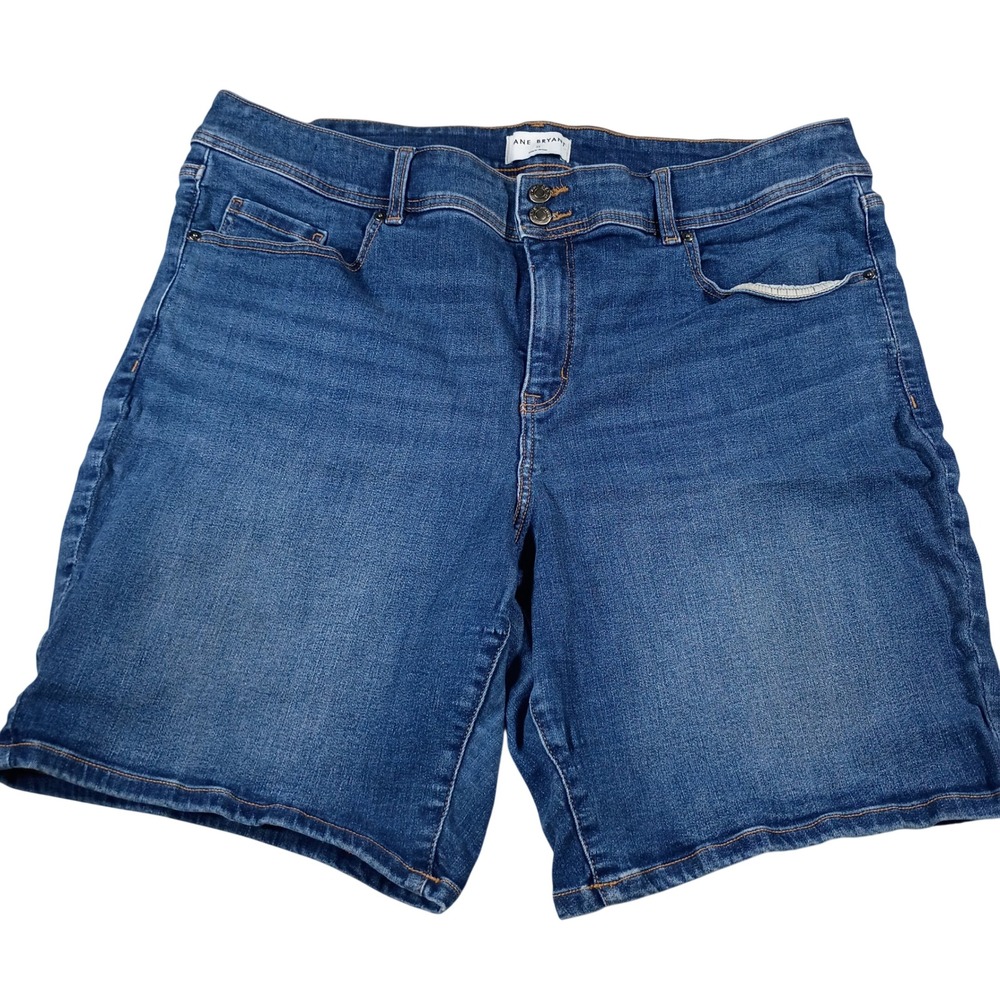 Lane Bryant Denim Shorts Womens 22 Blue Excellent Stretch Medium Wash Bermuda